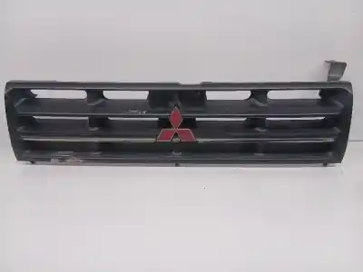 İkinci el araba yedek parçası havalandirma izgarasi için mitsubishi montero v20 v40 2500 td gl 3ptas. oem iam referansları mr300643  