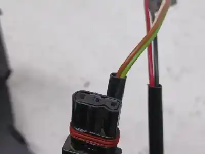 Автозапчасти б/у ЗАМОК ЛЕВОЙ ПЕРЕДНЕЙ ДВЕРИ за MERCEDES-BENZ C 220 CDI W203-2038206326 (02) ссылки OEM IAM   