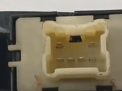 Second-hand car spare part rear right power window switch for renault captur limited oem iam references 829614619r  