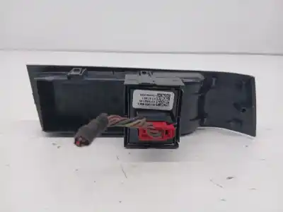 Second-hand car spare part LEFT FRONT POWER WINDOW SWITCH for SKODA FABIA Active OEM IAM references 6V0959858A  