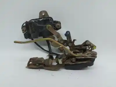 Peça sobressalente para automóvel em segunda mão FECHADURA DA PORTA DIANTEIRA ESQUERDA por SUZUKI VITARA SE/SV (ET) 1.9 TDI Largo Lujo Referências OEM IAM 8328066A00  