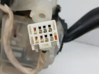 Pezzo di ricambio per auto di seconda mano COMANDO MULTIFUNZIONE per MAZDA 6 BERLINA (GG) L813 Riferimenti OEM IAM 17E539  