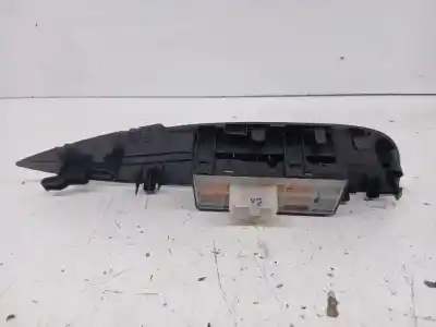 Peça sobressalente para automóvel em segunda mão BOTÃO / INTERRUPTOR ELEVADOR VIDRO DIANTEIRO DIREITO por NISSAN QASHQAI J11 Acenta Referências OEM IAM 809604EH0AX  