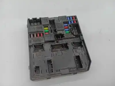Pezzo di ricambio per auto di seconda mano scatola relè/fusibili per renault kadjar 1.3 tce riferimenti oem iam 