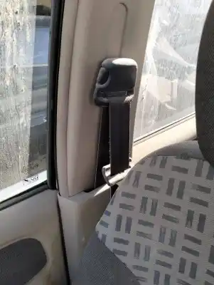 Recambio de automóvil de segunda mano de JUEGO CINTURONES DELANTERO para NISSAN TERRANO/TERRANO.II (R20)  referencias OEM IAM   
