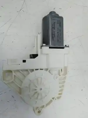 Peça sobressalente para automóvel em segunda mão Motor Elevador Vidro Dianteiro Esquerdo por AUDI Q7 (4L) 6.0 TDI V12 372KW Referências OEM IAM   8K0959801A