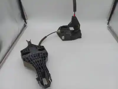 Second-hand car spare part front right door lock for land rover discovery 5 discovery sport oem iam references 