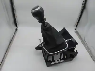 Peça sobressalente para automóvel em segunda mão alavanca de velocidades por toyota auris (e18) toyota auris referências oem iam 