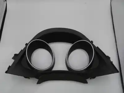 Peça sobressalente para automóvel em segunda mão moldagem por toyota auris (e18) toyota auris referências oem iam 