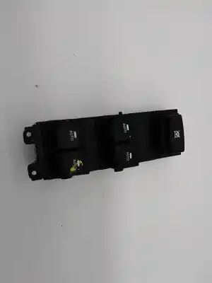 Recambio de automóvil de segunda mano de MANDO ELEVALUNAS DELANTERO IZQUIERDO para HYUNDAI I30 (GD)  referencias OEM IAM   39Y4911000