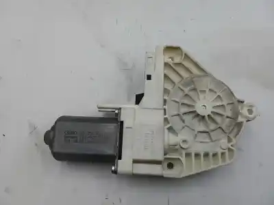 Автозапчастина б/у ДВИГАТЕЛЬ ПЕРЕДНЬОГО ПРАВОГО СКЛА для SKODA SUPERB COMBI (3T5)  Посилання на OEM IAM   8K0959802A