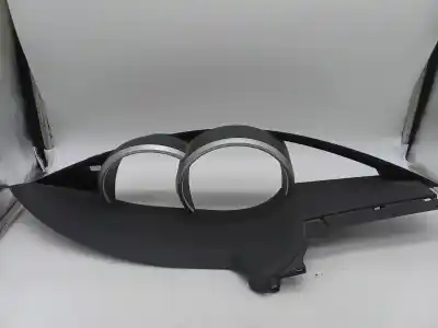 Peça sobressalente para automóvel em segunda mão moldagem por toyota verso (aur2/zgr2) 1.6 82kw referências oem iam 