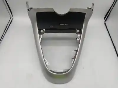 Peça sobressalente para automóvel em segunda mão moldagem por toyota verso (aur2/zgr2) 1.6 82kw referências oem iam 