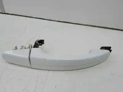 Pièce détachée automobile d'occasion Poignée De Porte Avant Droite pour FORD KUGA (CBS) 1997 cc 150 CV Références OEM IAM   0CAWAM51U2240