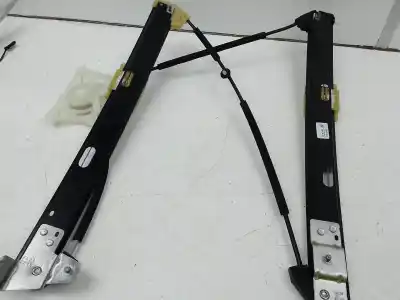 Recambio de automóvil de segunda mano de ELEVALUNAS DELANTERO DERECHO para VOLKSWAGEN POLO VI (AW1) 999 cc 95 CV referencias OEM IAM   