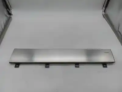 Peça sobressalente para automóvel em segunda mão moldagem por land rover range rover evoque (l538) 2.2 d 4x4 referências oem iam 