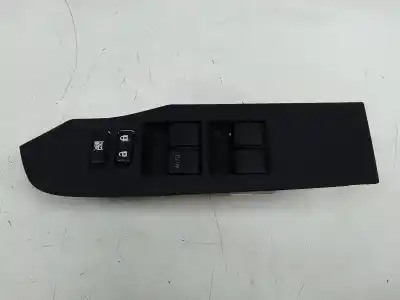Pièce détachée automobile d'occasion COMMANDE DE LÈVE VITRE AVANT GAUCHE pour TOYOTA AURIS (E18) 2.0 91KW Références OEM IAM   
