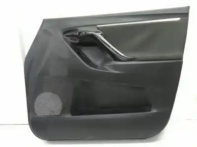 Pezzo di ricambio per auto di seconda mano Rivestimento Porta Anteriore Destro per TOYOTA VERSO (AUR2/ZGR2) Verso Riferimenti OEM IAM   67737X1F02