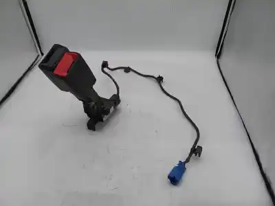 Peça sobressalente para automóvel em segunda mão chicote / encaixe cinto segurança traseiro central por opel combo life e 1499 cc 102 cv referências oem iam 