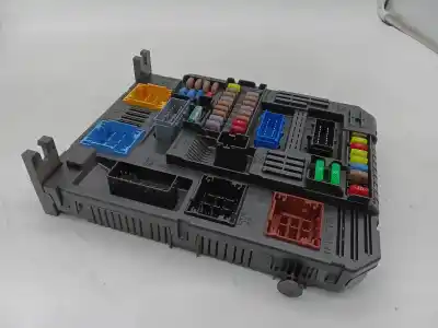 Peça sobressalente para automóvel em segunda mão fusível por peugeot 508 1.5hdi referências oem iam 