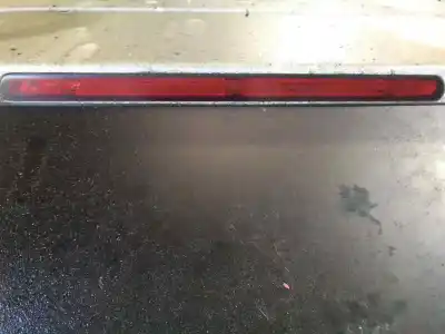 Peça sobressalente para automóvel em segunda mão farolim de travão central por audi a3 sportback (8p) 2.0 tdi ambiente referências oem iam 