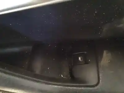 Peça sobressalente para automóvel em segunda mão botão / interruptor elevador vidro dianteiro direito por audi a3 sportback (8p) 2.0 tdi ambiente referências oem iam 