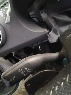 Peça sobressalente para automóvel em segunda mão comutador de piscas  por audi a3 sportback (8p) 2.0 tdi ambiente referências oem iam 