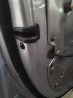 Peça sobressalente para automóvel em segunda mão fechadura da porta dianteira esquerda por audi a2 (8z) 1.4 referências oem iam 