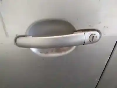 Peça sobressalente para automóvel em segunda mão puxador exterior dianteiro esquerdo por audi a2 (8z) 1.4 referências oem iam 