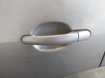 Peça sobressalente para automóvel em segunda mão puxador exterior traseiro esquerdo por audi a2 (8z) 1.4 referências oem iam 