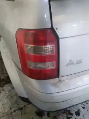 Peça sobressalente para automóvel em segunda mão farolim traseiro esquerdo por audi a2 (8z) 1.4 referências oem iam 