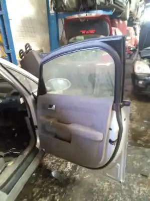 Peça sobressalente para automóvel em segunda mão porta dianteira direita por audi a2 (8z) 1.4 referências oem iam 