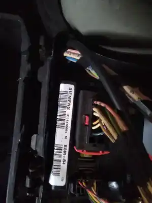 Second-hand car spare part fuse box unit for peugeot 1007 sport oem iam references   