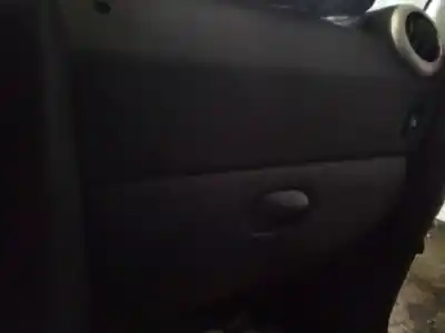 Pezzo di ricambio per auto di seconda mano scatola di guanti per peugeot 1007 sport riferimenti oem iam 