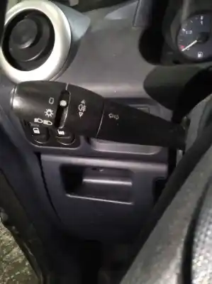 Pezzo di ricambio per auto di seconda mano controllo intermittente per peugeot 1007 sport riferimenti oem iam 