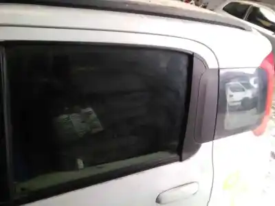 Pezzo di ricambio per auto di seconda mano finestra posteriore sinistra per fiat iii panda (319) (2012->) 1.2 easy [1.2 ltr. - 51 kw cat bivalent gasolina / gpl] riferimenti oem iam 