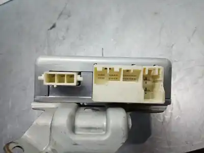 Tweedehands auto-onderdeel elektronische module voor toyota prius (nhw30) plug-in hybrid advance oem iam-referenties 1129002272