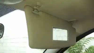 Second-hand car spare part right sunshade for lancia ypsilon (101) 1.3 16v multijet argento oem iam references 