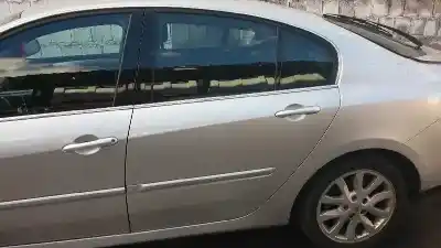 Автозапчасти б/у задняя левая дверь за renault laguna iii dynamique ссылки oem iam 