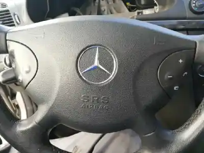 İkinci el araba yedek parçası  için MERCEDES CLASE E (BM 211) BERLINA OM 648.961 OEM IAM referansları 102547040309915186  