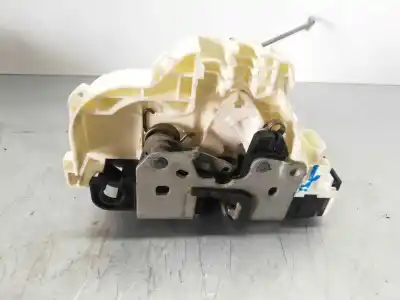 Second-hand car spare part front right door lock for dodge journey se oem iam references   