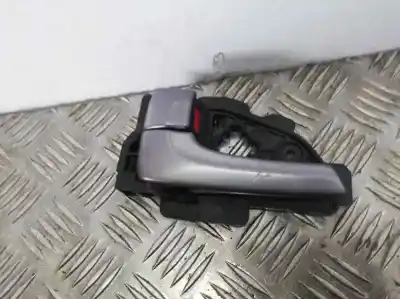 Peça sobressalente para automóvel em segunda mão puxador interior traseiro esquerdo por hyundai ix35 comfort 2wd 116 cv / 85 kw referências oem iam 