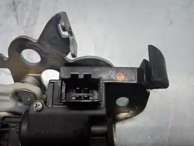 Second-hand car spare part trunk lock for seat toledo iv (kg3) 1.6 tdi oem iam references 5e0827505   Second-hand car spare part trunk lock for seat toledo iv (kg3) 1.6 tdi oem iam references 5e0827505