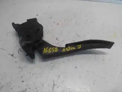 Автозапчастина б/у педаль акселератора для opel astra j lim. selective посилання на oem iam 13 252 702