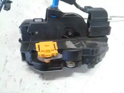 Second-hand car spare part left front door lock for opel astra j lim. selective oem iam references   