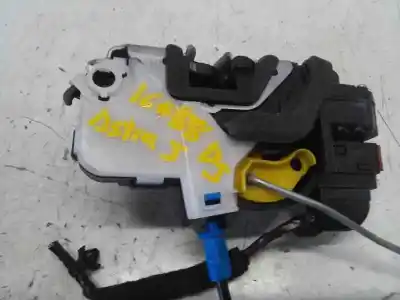 Автозапчастина б/у замок передніх дверей лівий для opel astra j lim. selective посилання на oem iam 