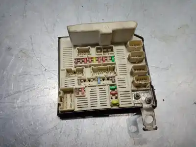 Second-hand car spare part fuse box unit for renault kangoo furgón confort oem iam references   