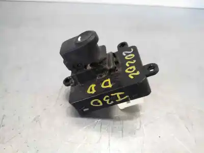 İkinci el araba yedek parçası sag ön cam anahtari için hyundai i30 (fd) d4fb oem iam referansları 93575-2l011  