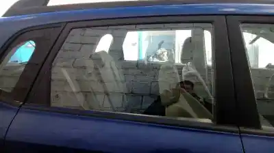 Peça sobressalente para automóvel em segunda mão porta do automóvel traseira direita por hyundai tucson (jm) 2.0 comfor 4x4 referências oem iam 