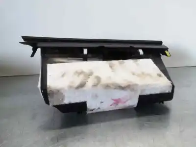 Second-hand car spare part glove compartment for toyota hilux (kun) double cab sol oem iam references 